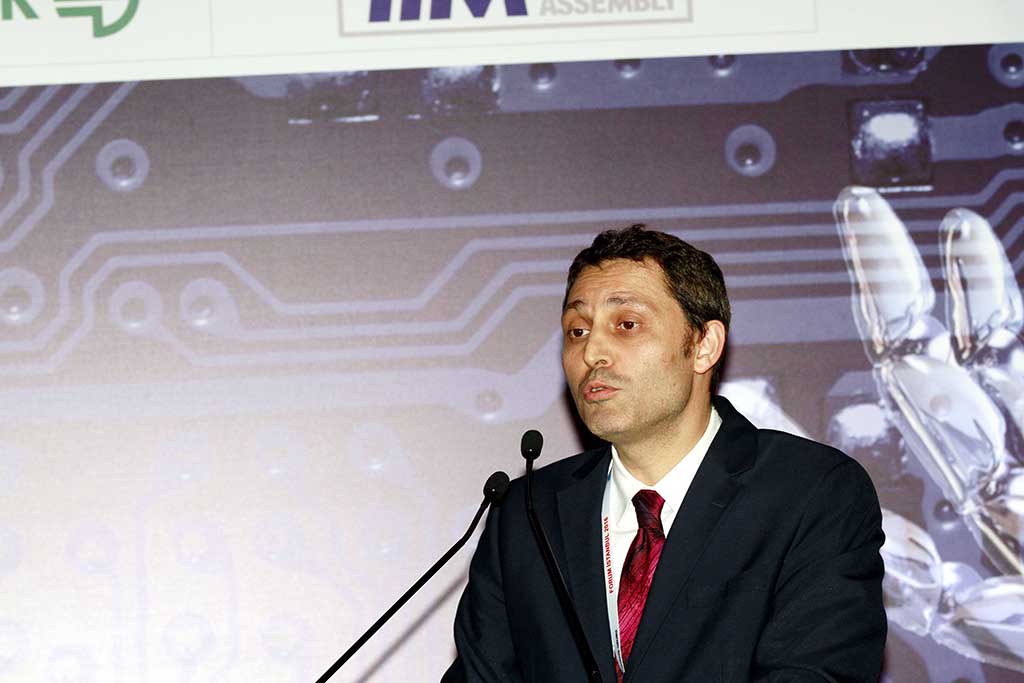 Emre Çamlıbel