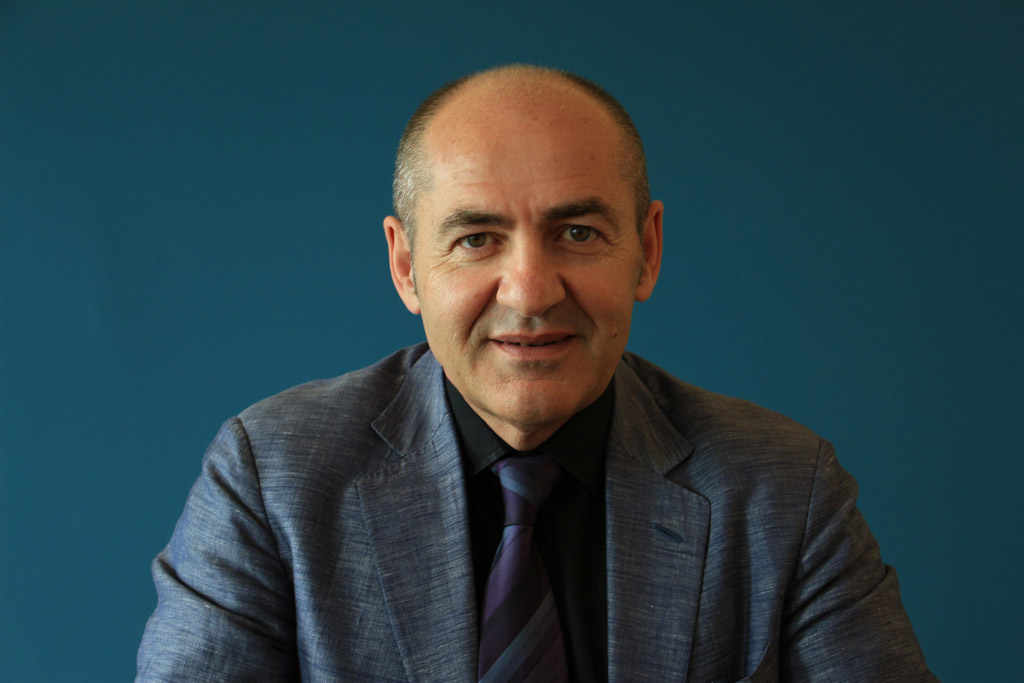 A.AKMAN